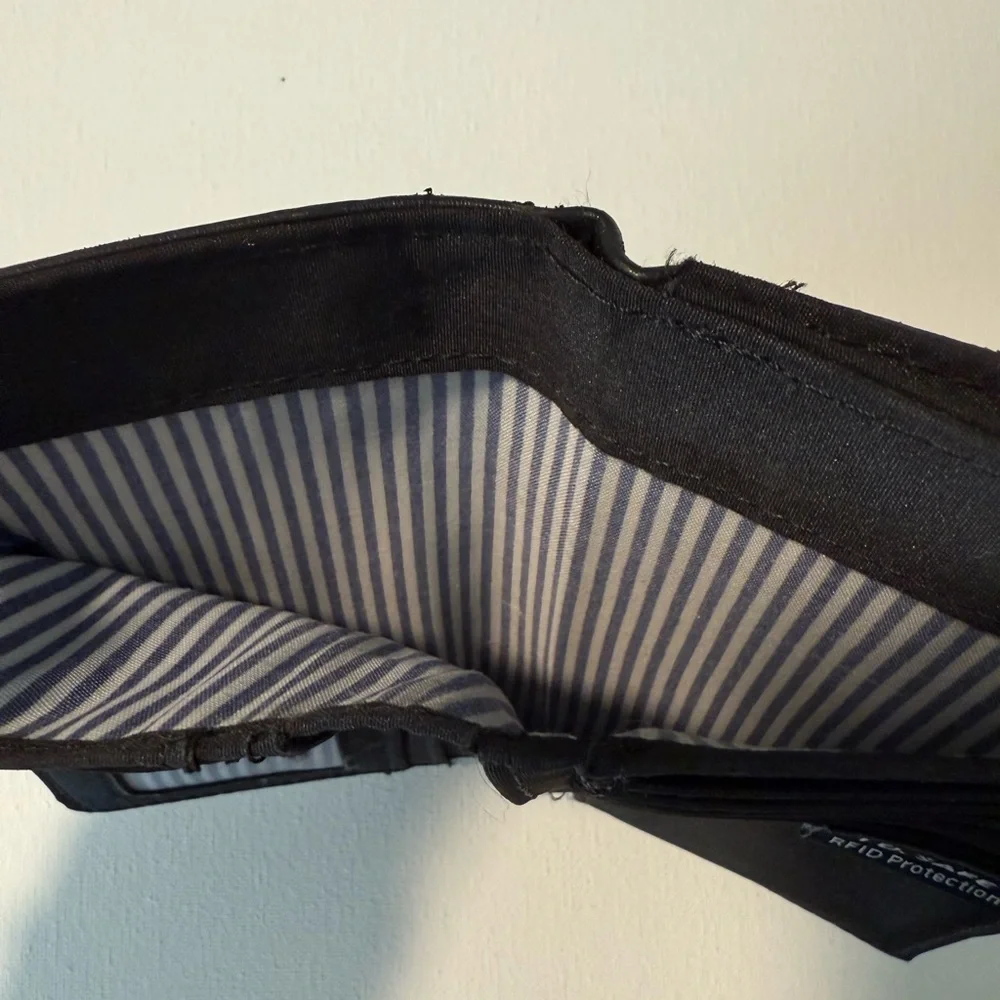 Nautica RFID Black Wallet‎